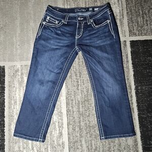 Miss Me Size 31 Signature Cuffed Capri Embroidered  Jeans
